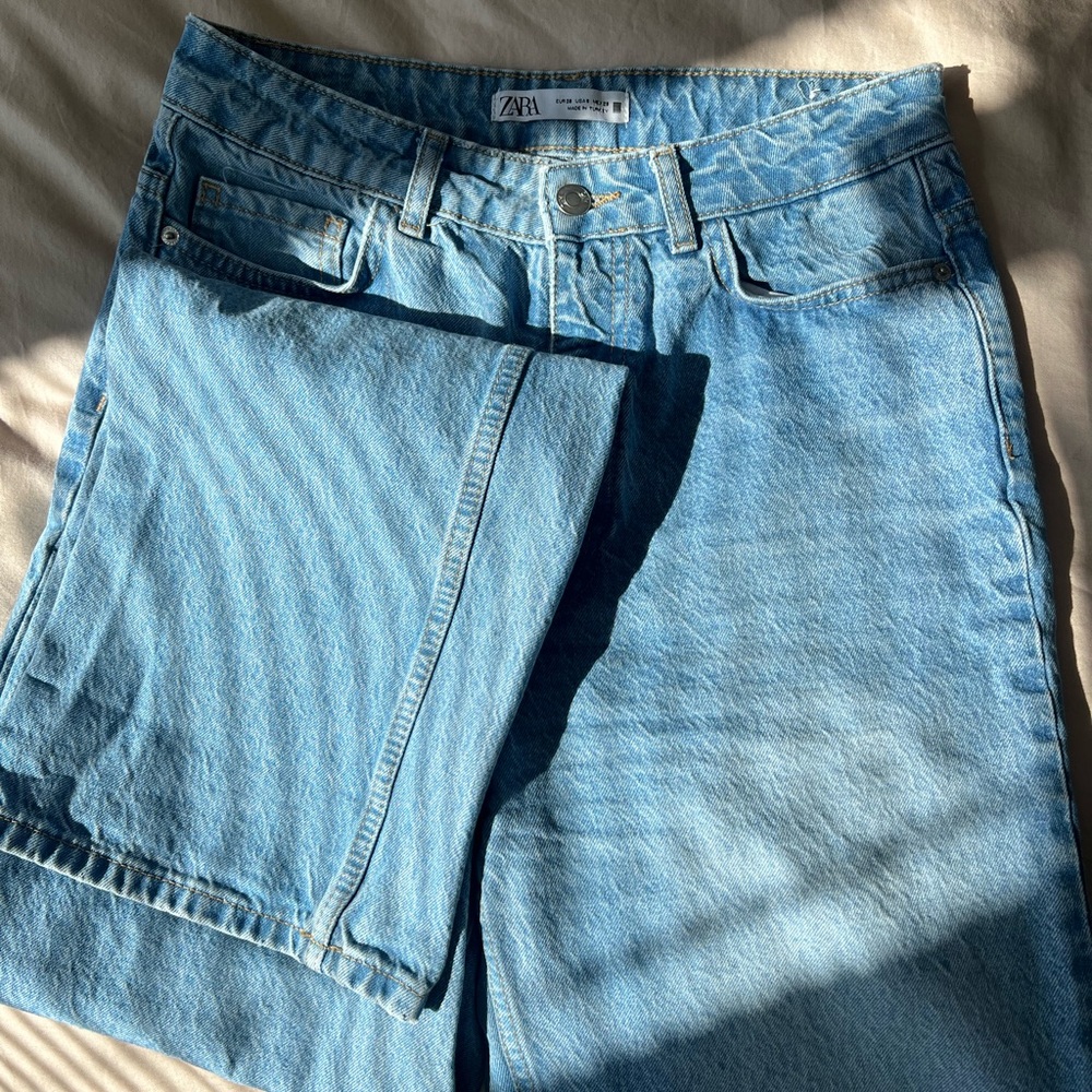 Zara Blue High Rise Jeans Two-Tone Design